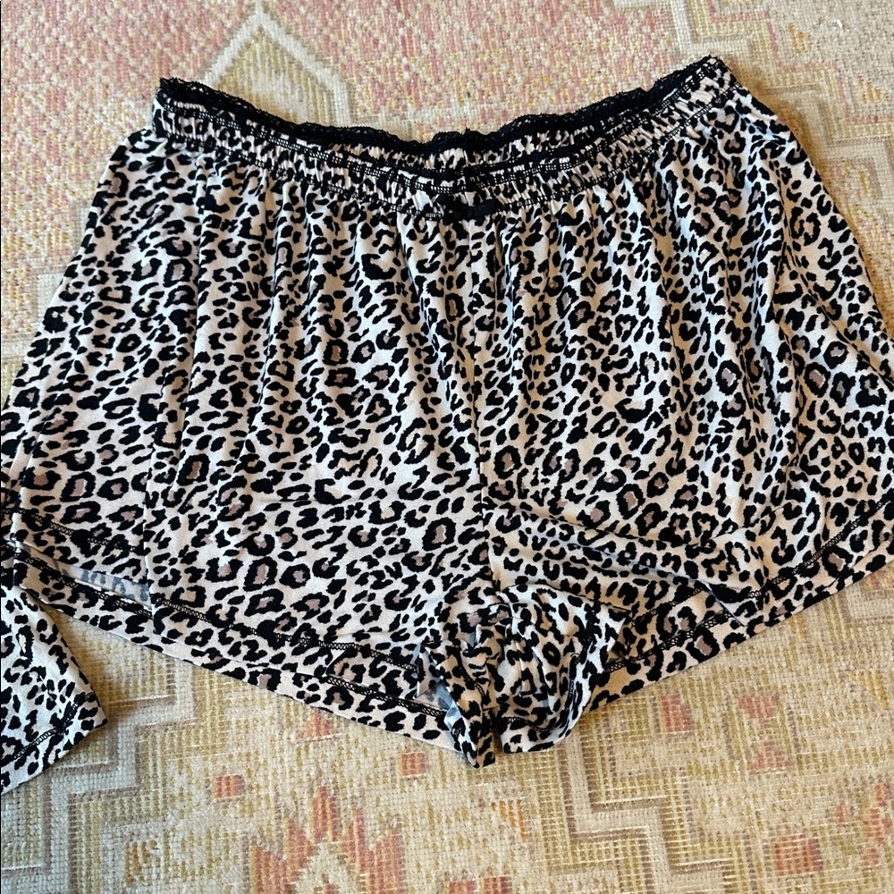 Rene Rofe Large GUC Leopard Print Women's Sleepwear Set COZY COMFY SOFT - Picture 4 of 4